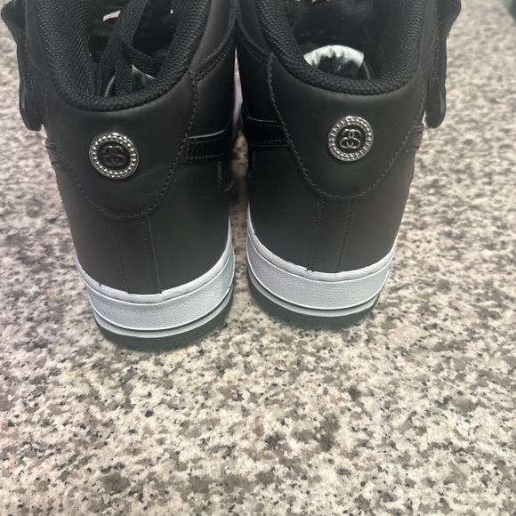 NIKE AIR FORCE 1 ‘07 LV8 STUSSY SNAKESKIN LTD. EDITION BRAND NEW SIZE 12 MENS - Picture 2 of 3